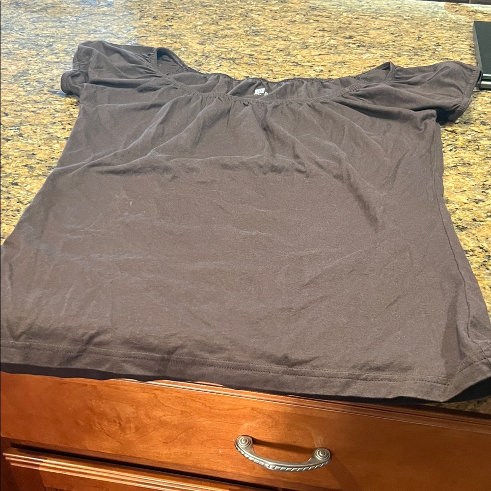 GAP Women's Off-Shoulder Tee - Dark Brown